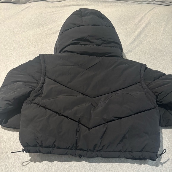 Alo Yoga Glacier Puffer Jacket Coat Black Size Medium - Picture 7 of 7